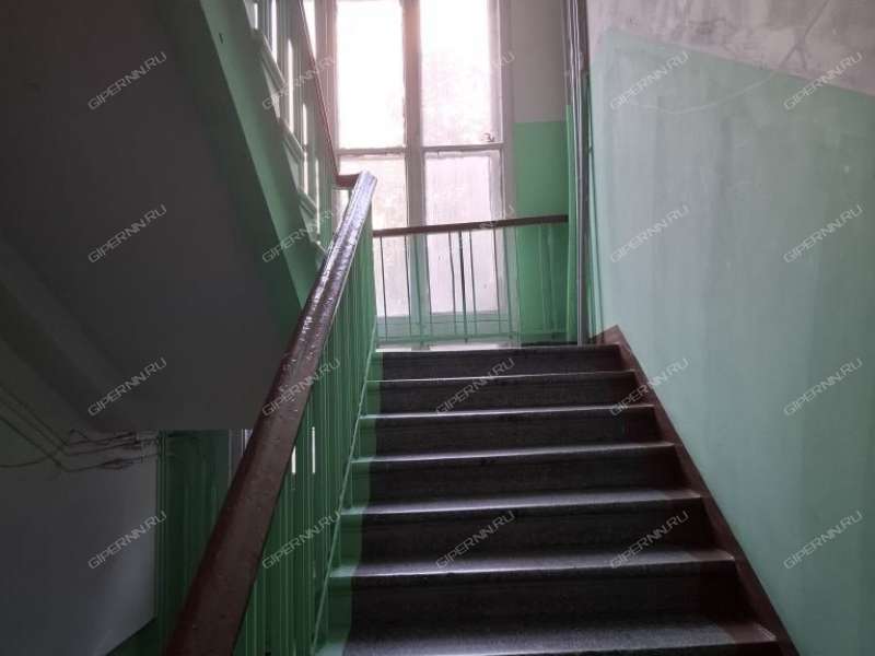 трёхкомнатная квартира на улице Ватутина дом 2
