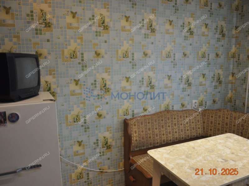 трёхкомнатная квартира на улице Ванеева дом 116