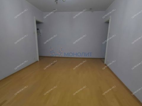 3-komnatnaya-ul-verhnepecherskaya-d-14 фото