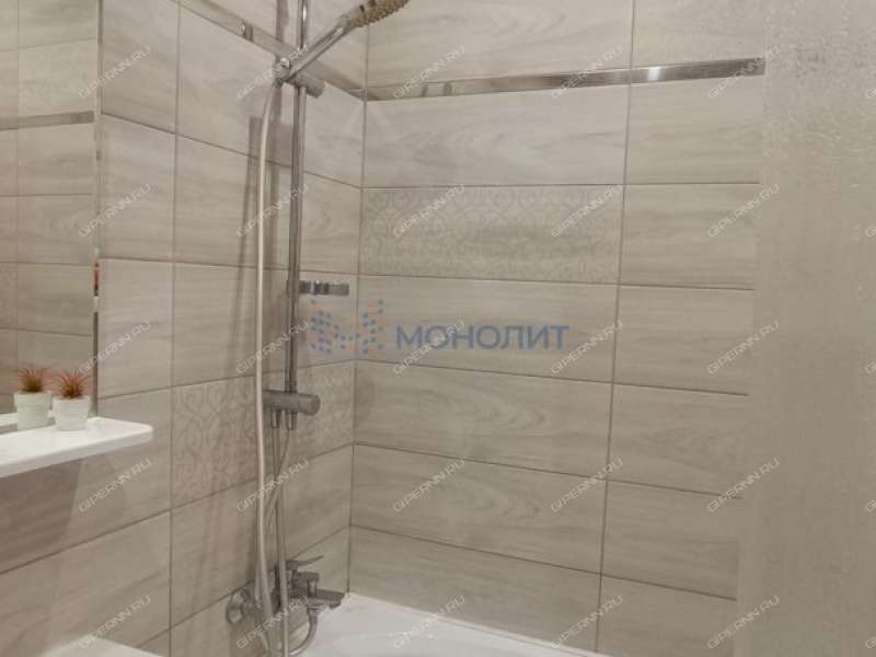 трёхкомнатная квартира на улице Родионова дом 165 к3