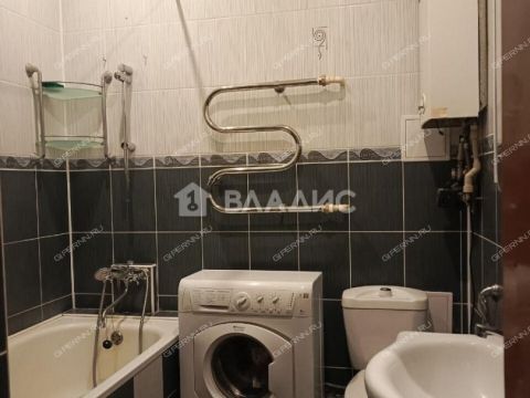 1-komnatnaya-ul-podvodnikov-d-29 фото