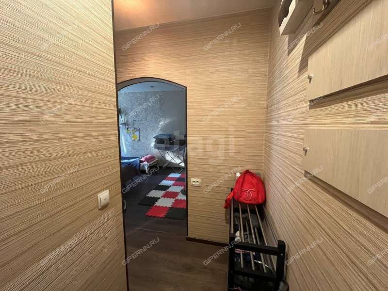 однокомнатная квартира на Интернациональной улице дом 11