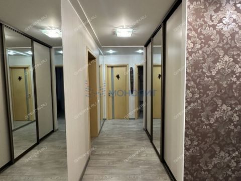 2-komnatnaya-ul-oktyabrskoy-revolyucii-d-45a фото