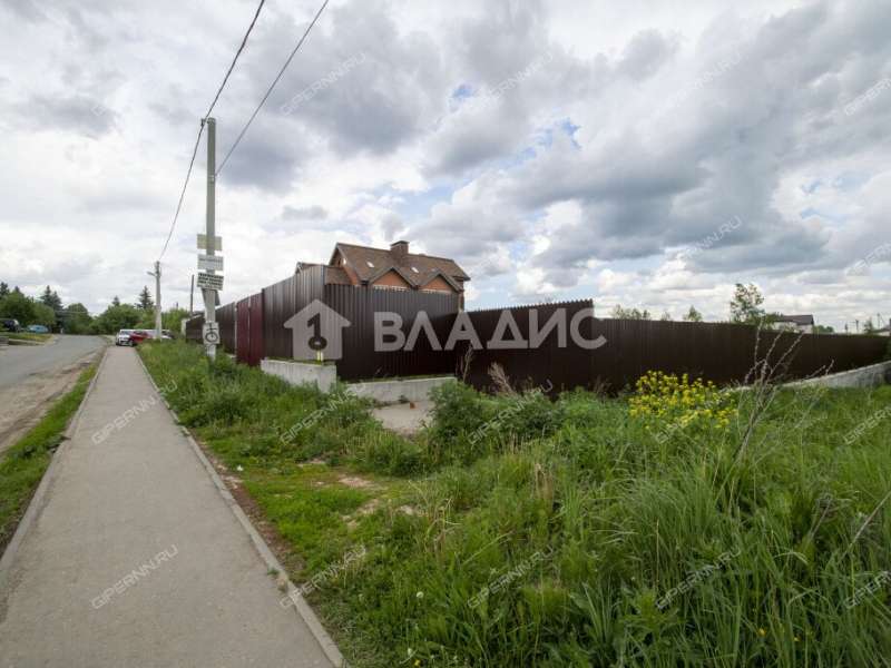 здание под офис, торговую площадь на Полевой улице