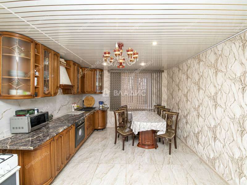 дом на Рельсовой улице